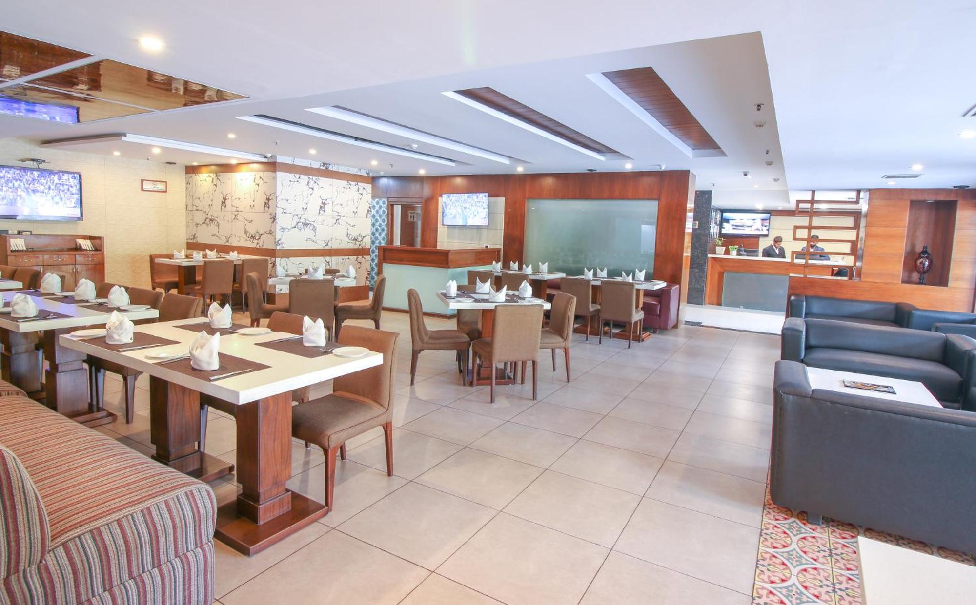 โรงแรมจามา Mohali ภายนอก รูปภาพ