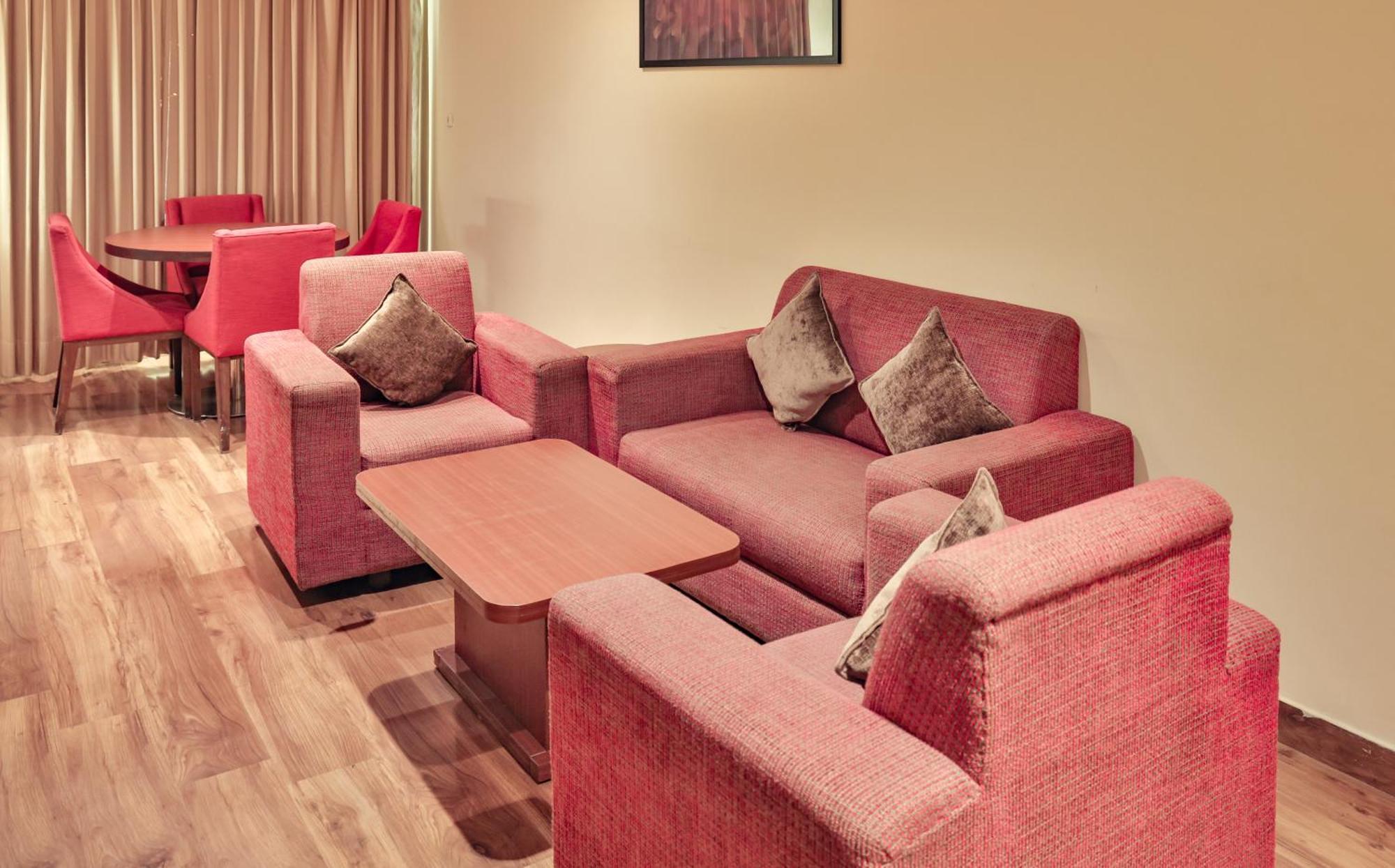 โรงแรมจามา Mohali ภายนอก รูปภาพ