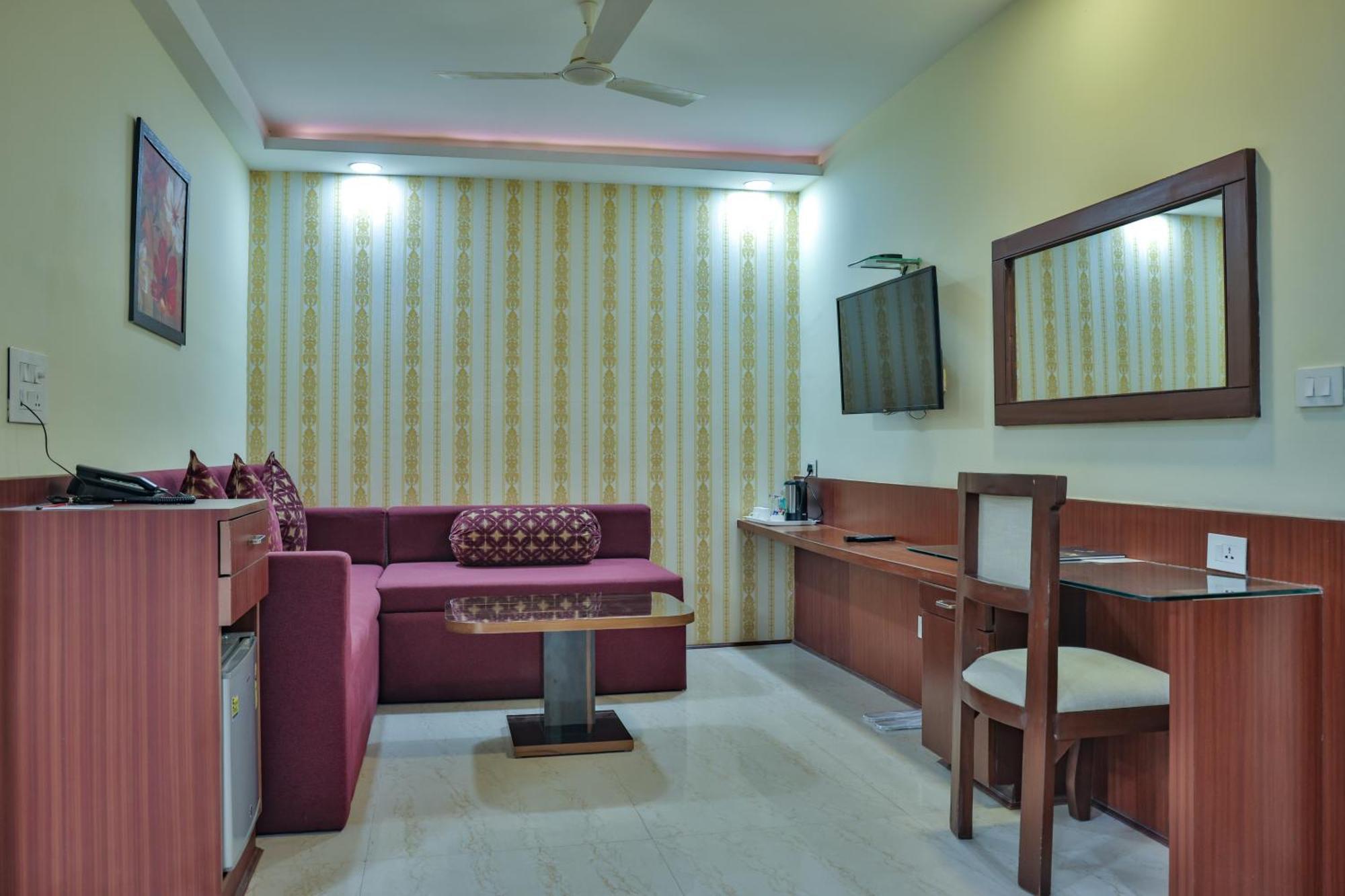 โรงแรมจามา Mohali ภายนอก รูปภาพ