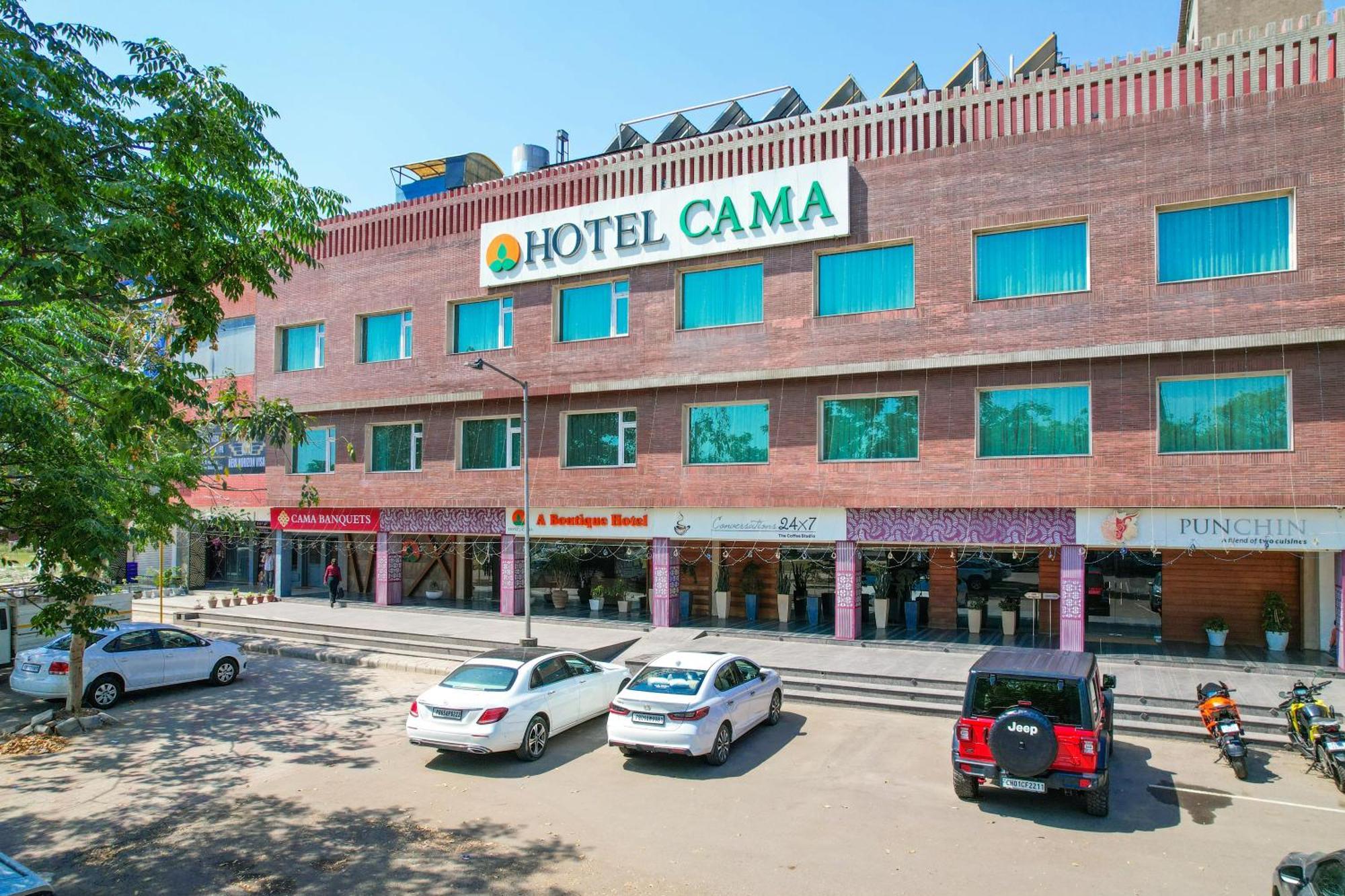 โรงแรมจามา Mohali ภายนอก รูปภาพ